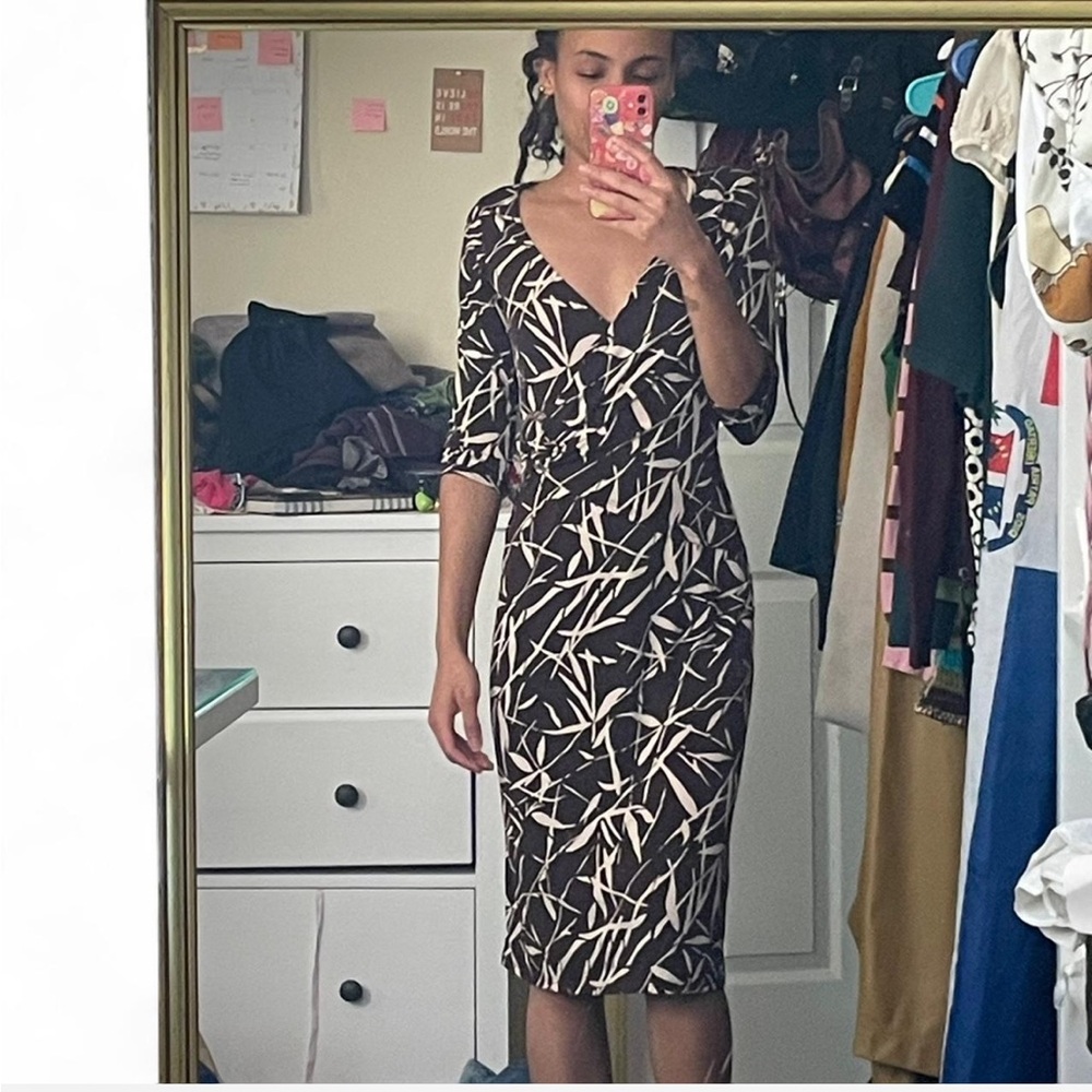 B. Smart Black and White Patterned Long Sleeve Dress